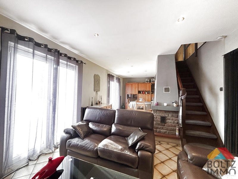 Maison - 80 m² - 4 pièces