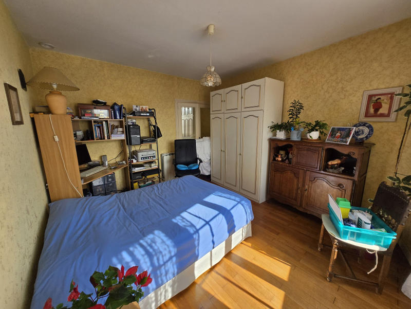 Maison - 80 m² - 5 pièces