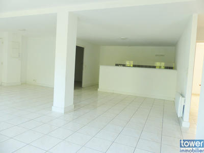 Appartement - 103 m² - 5 pièces