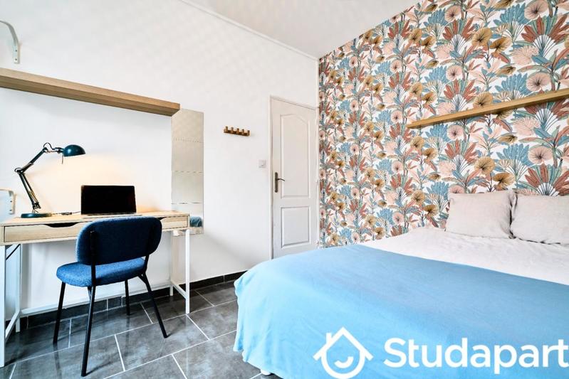 Chambre - 12 m² - 1 pièce