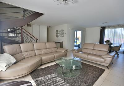 Maison - 152 m² - 7 pièces