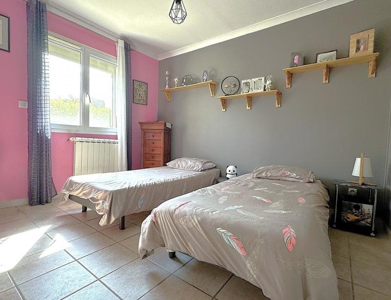 Maison - 105 m² - 4 pièces