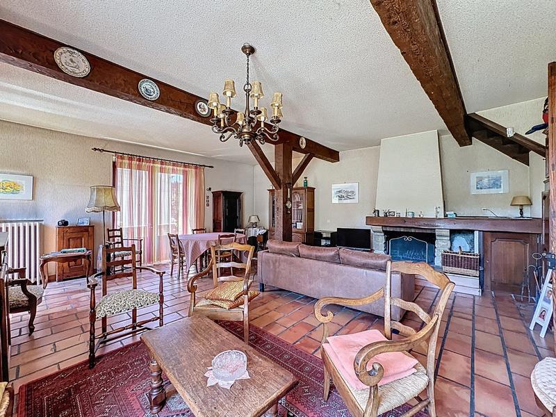 Maison - 134 m² - 4 pièces