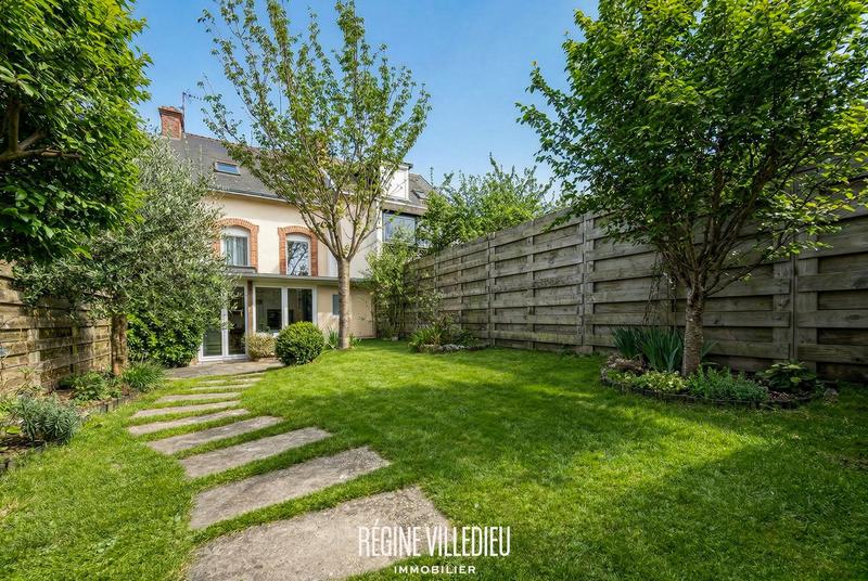 Maison - 89 m² - 4 pièces