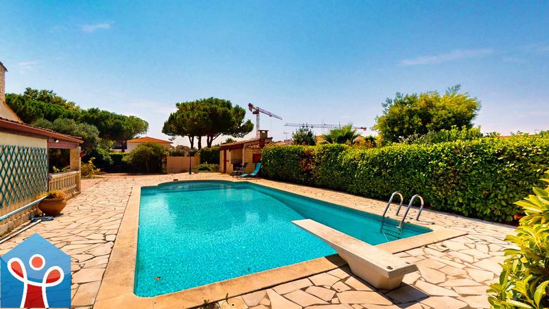 Maison - 153 m² - 6 pièces