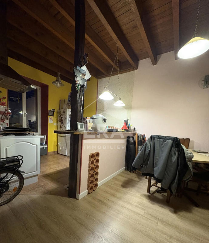 Immeuble - 9 pièces