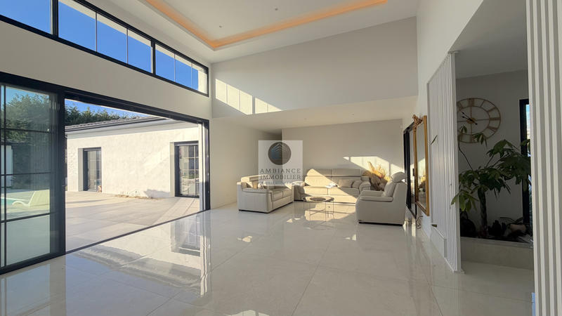 Maison - 173 m² - 5 pièces