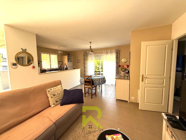 Maison - 15 m² - 4 pièces