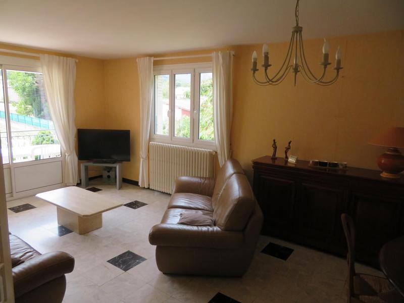 Maison - 178 m² - 8 pièces