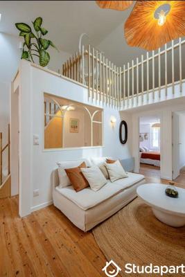 Appartement - 80 m² - 3 pièces