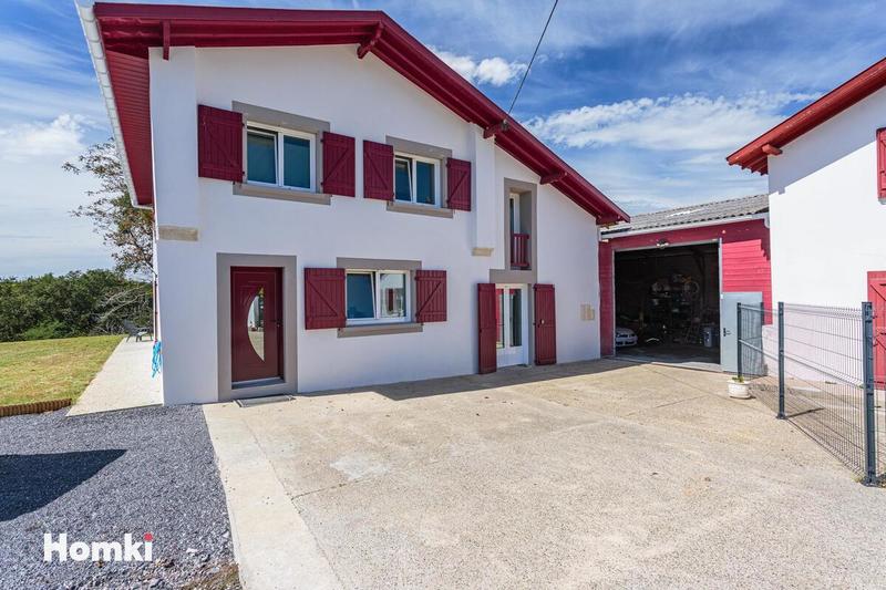 Maison - 160 m² - 7 pièces