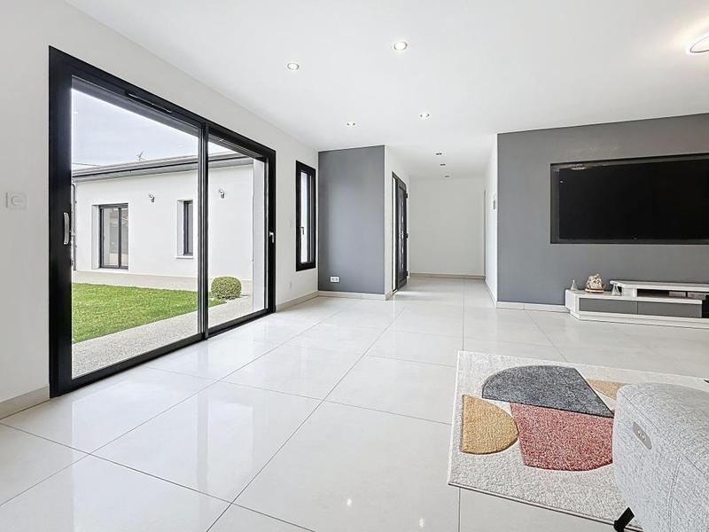 Maison - 125 m² - 4 pièces