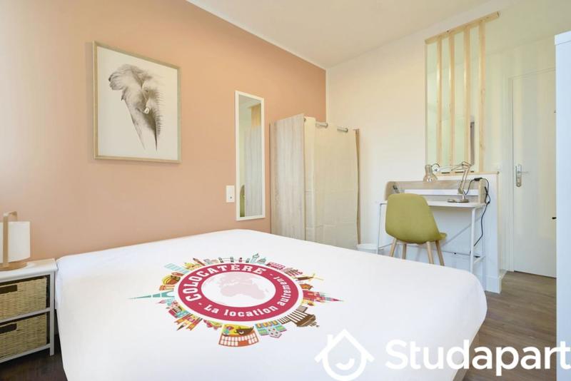 Chambre - 9 m² - 1 pièce