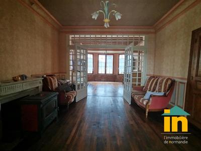 Maison de campagne - 180 m² - 10 pièces