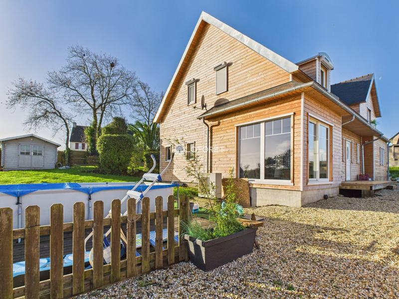 Maison contemporaine - 180 m² - 7 pièces