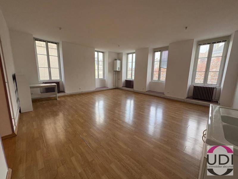 Immeuble - 200 m² - 7 pièces