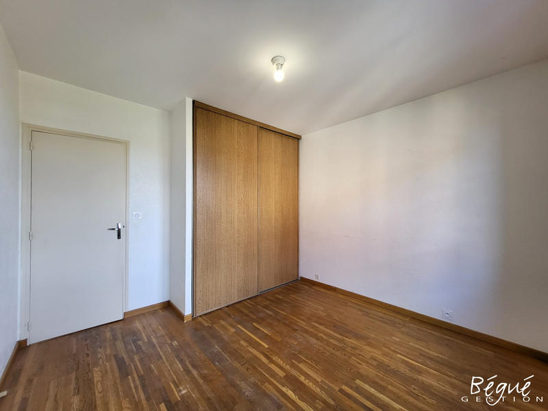 Appartement - 82 m² - 3 pièces
