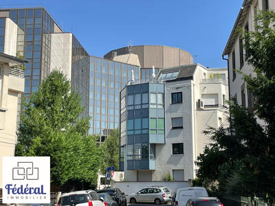 Appartement - 77 m² - 3 pièces