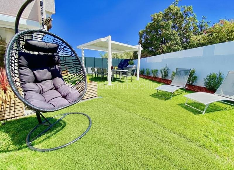 Appartement - 81 m² - 3 pièces