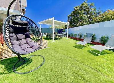 Appartement - 81 m² - 3 pièces