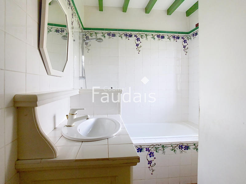 Maison - 103 m² - 4 pièces