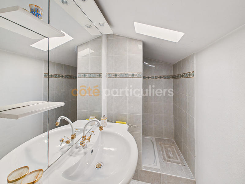 Maison - 188 m² - 5 pièces