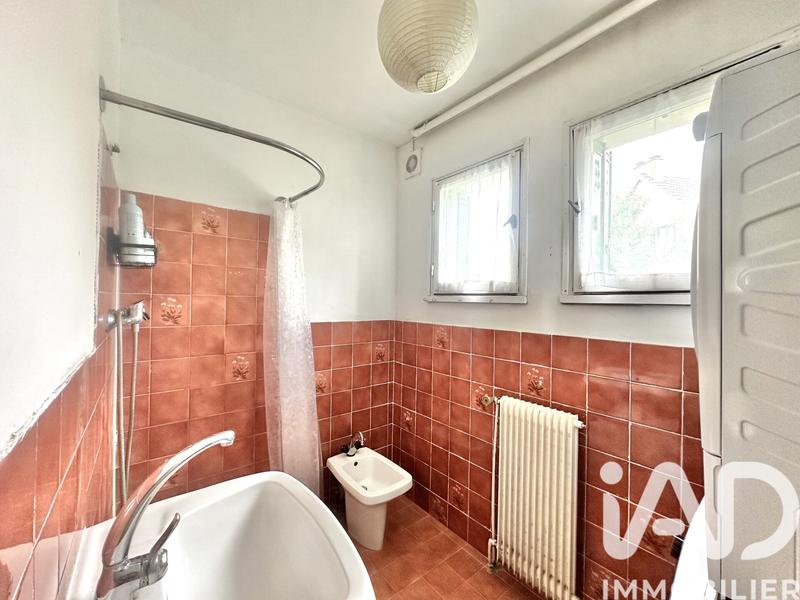 Maison - 122 m² - 6 pièces