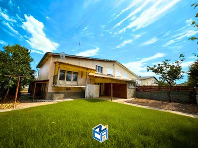 Maison - 82 m² - 5 pièces