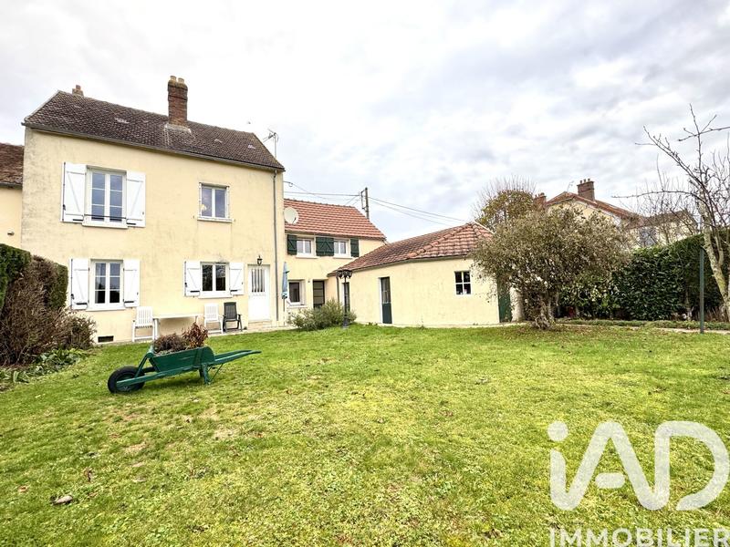 Maison - 130 m² - 7 pièces