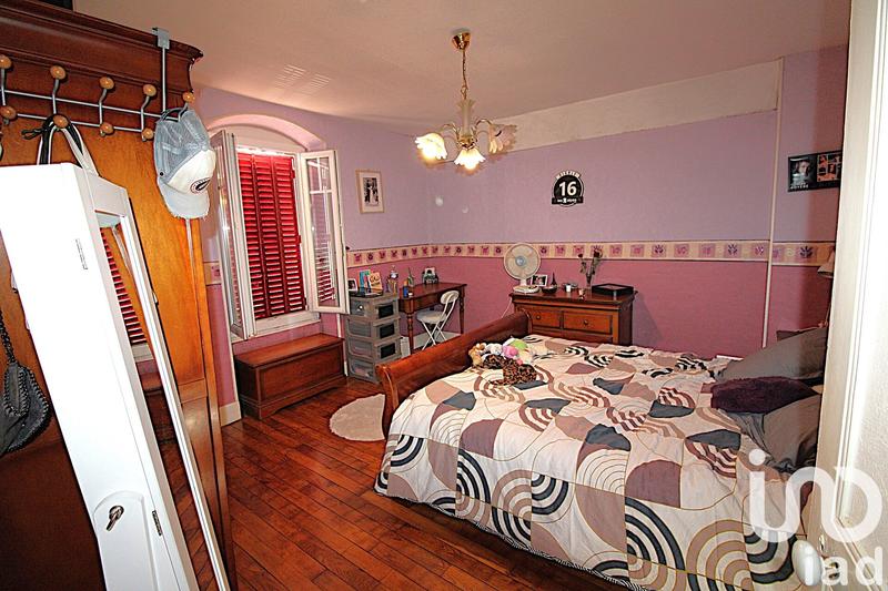 Maison de ville - 160 m² - 12 pièces