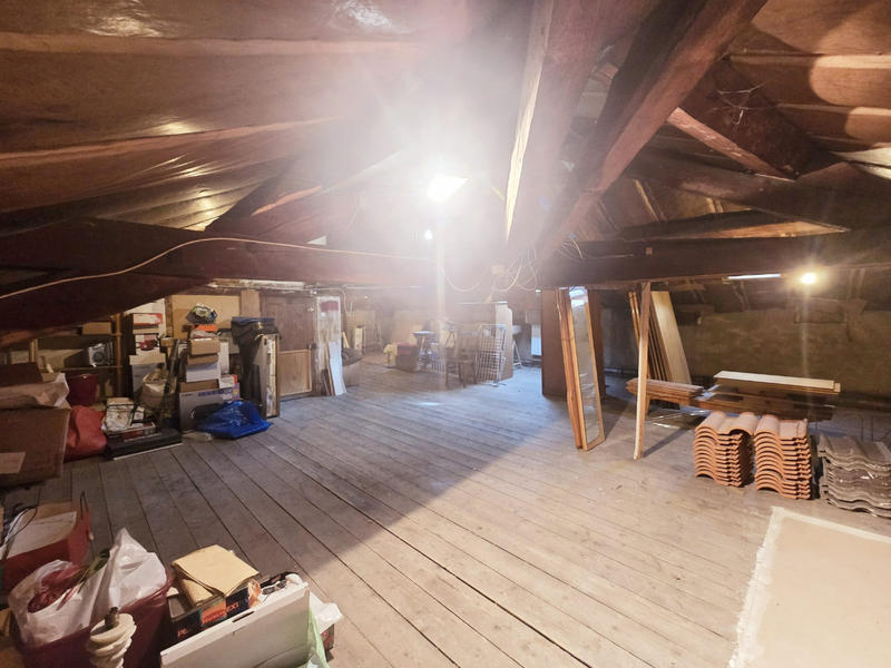 Maison - 170 m² - 6 pièces