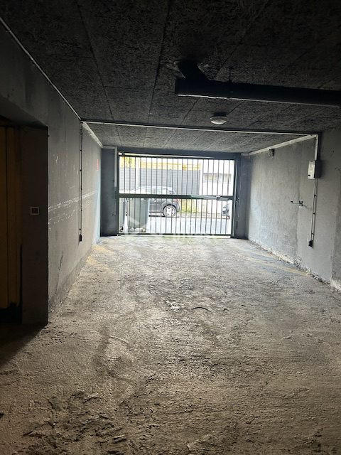 Parking / Garage - 26 m²