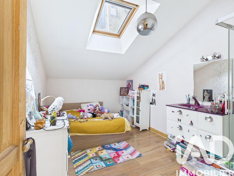 Maison - 178 m² - 5 pièces