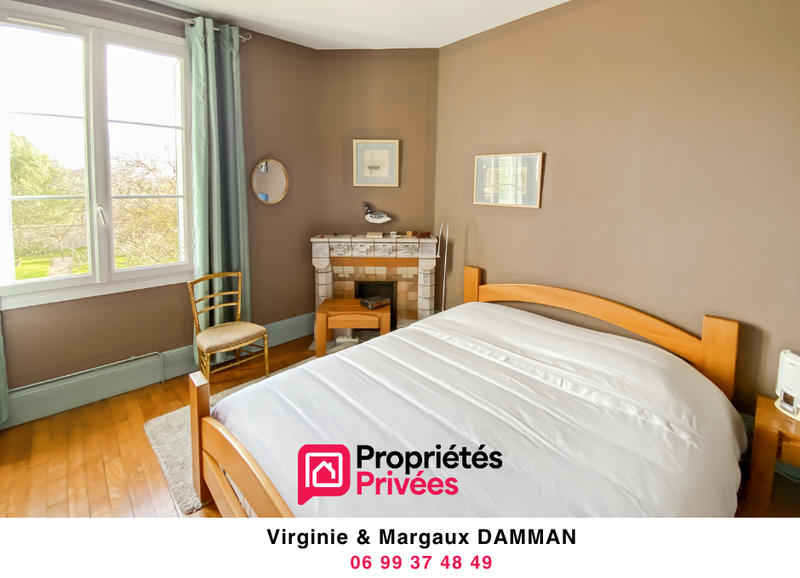 Maison - 205 m² - 10 pièces