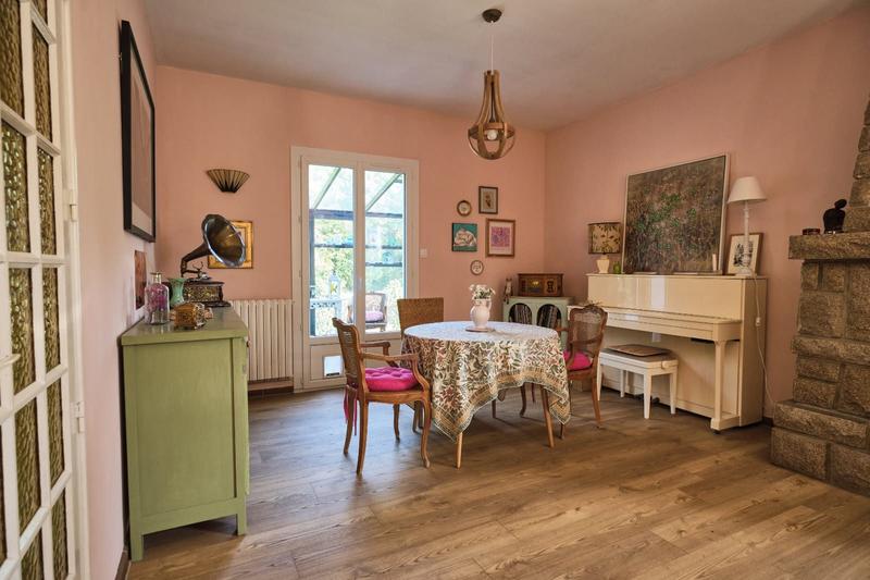 Maison traditionnelle - 103 m² - 5 pièces