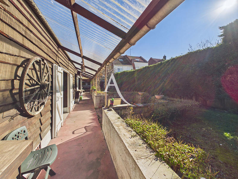 Maison - 94 m² - 3 pièces