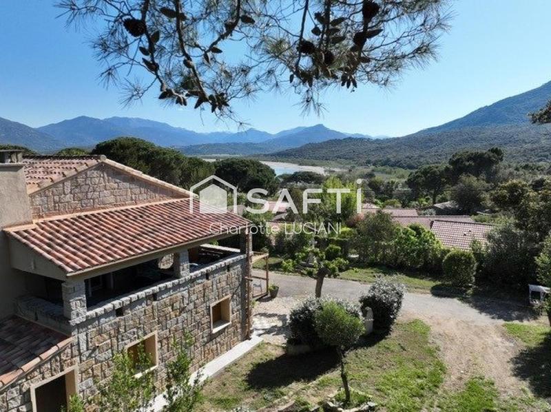 Maison - 145 m² - 6 pièces