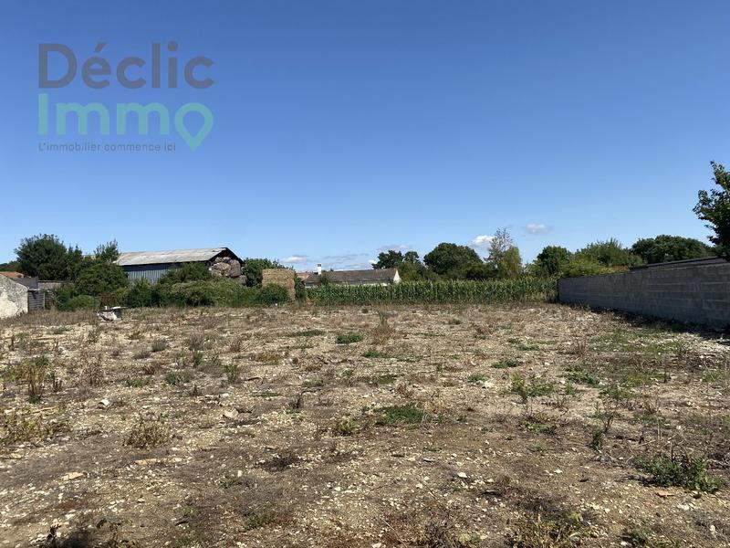 Terrain constructible - 812 m²