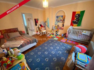 Immeuble - 291 m² - 1 pièce