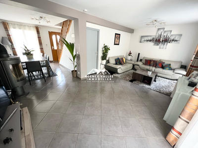 Maison - 82 m² - 5 pièces