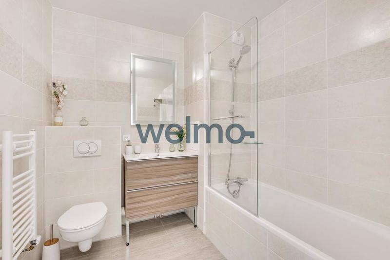 Appartement - 90 m² - 4 pièces