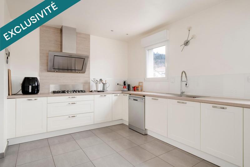 Maison - 160 m² - 6 pièces