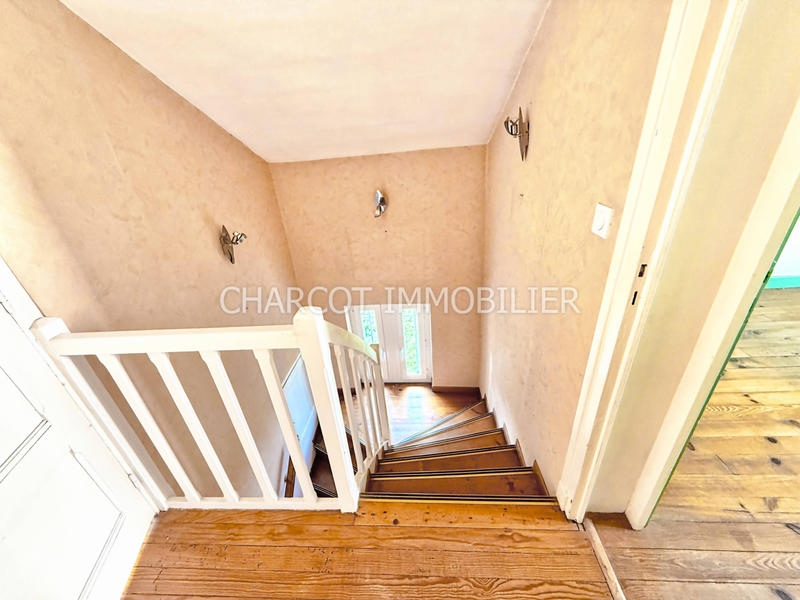 Maison - 172 m² - 8 pièces