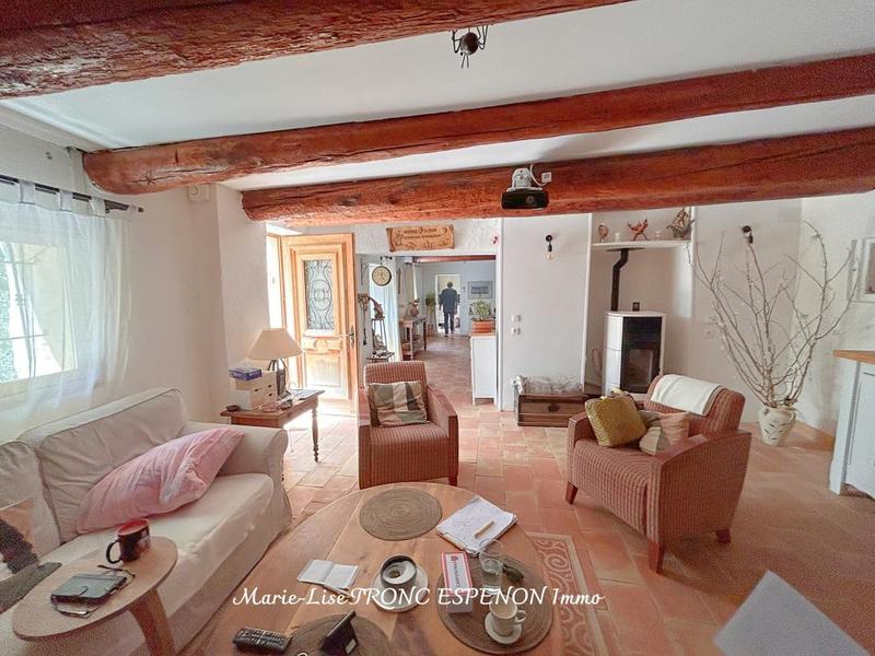 Mas - 273 m² - 10 pièces