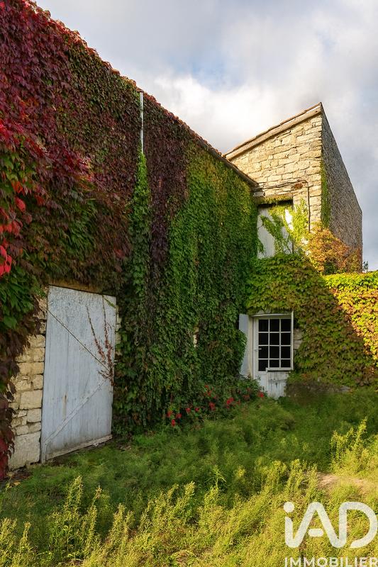 Maison - 215 m² - 7 pièces