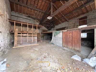 Maison ancienne - 110 m² - 1 pièce