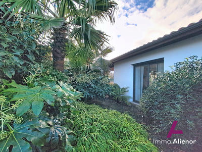 Maison - 105 m² - 4 pièces