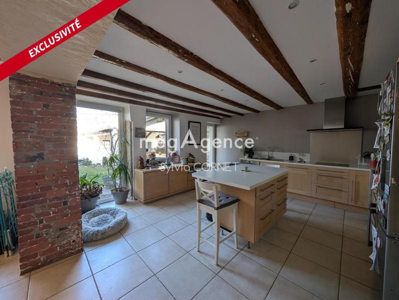 Maison de village - 120 m² - 4 pièces