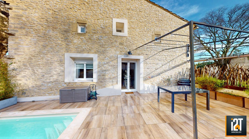 Maison ancienne - 180 m² - 5 pièces