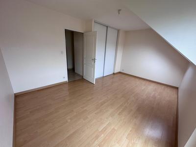 Appartement - 100 m² - 4 pièces